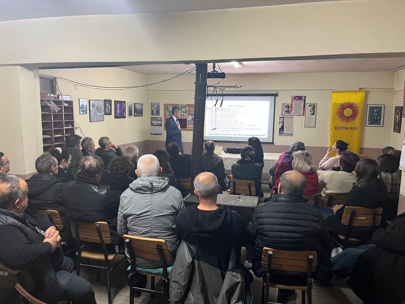 Doç. Dr. Mustafa Zafer Özel, Add Çivril Şubesi Sağlıklı Yaşam Semineri1