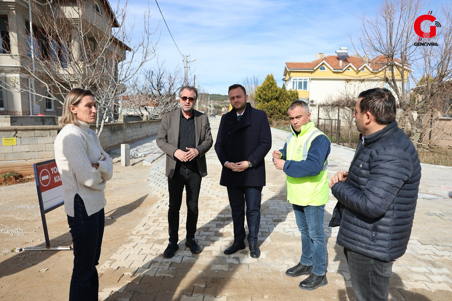 Başkan Semih Dere Çivril Yukarı Mahalle Yol Çalışmalarını Inceledi 2
