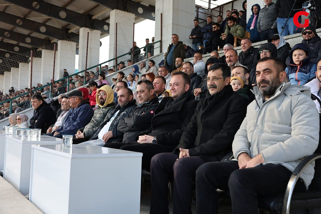 Yeşil Çivril Belediyespor Lige Üç Puanla Başladı
