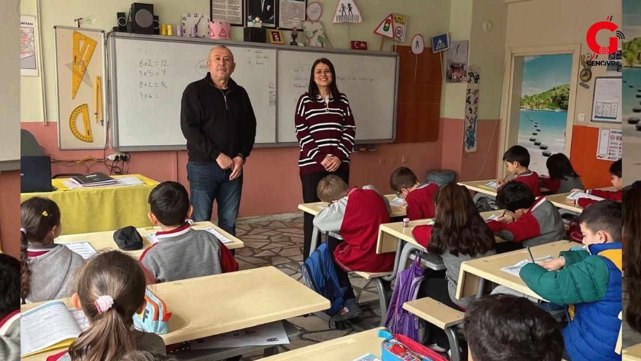 Saray Mahalle Muhtarı Deniz Salkan Ismail Özcan Ilkokulu 2