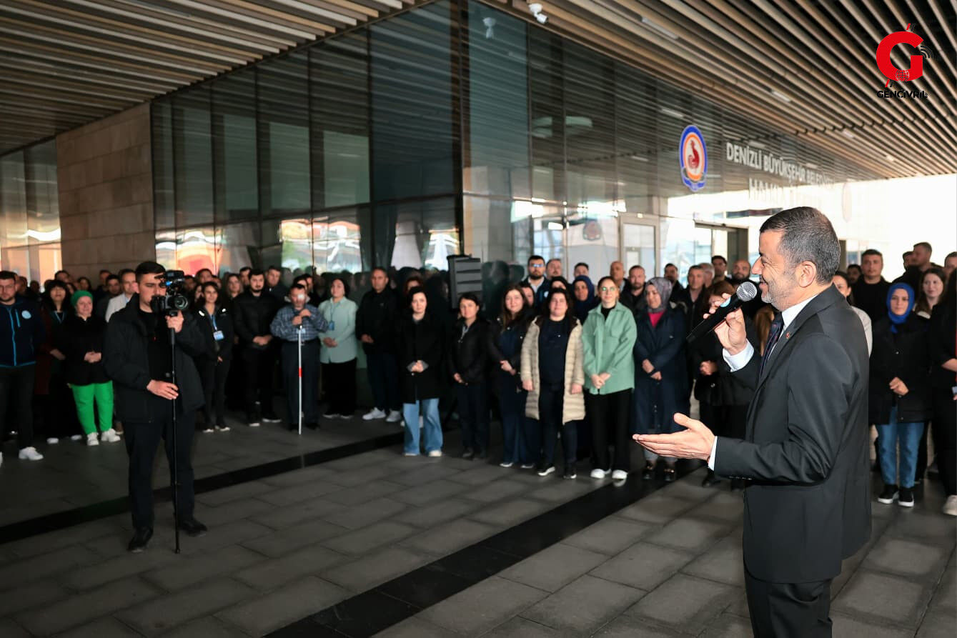 Denizli Büyükşehir Belediye Başkanı Bülent Nuri Çavuşoğlu Personel Bayramlaşması (2)