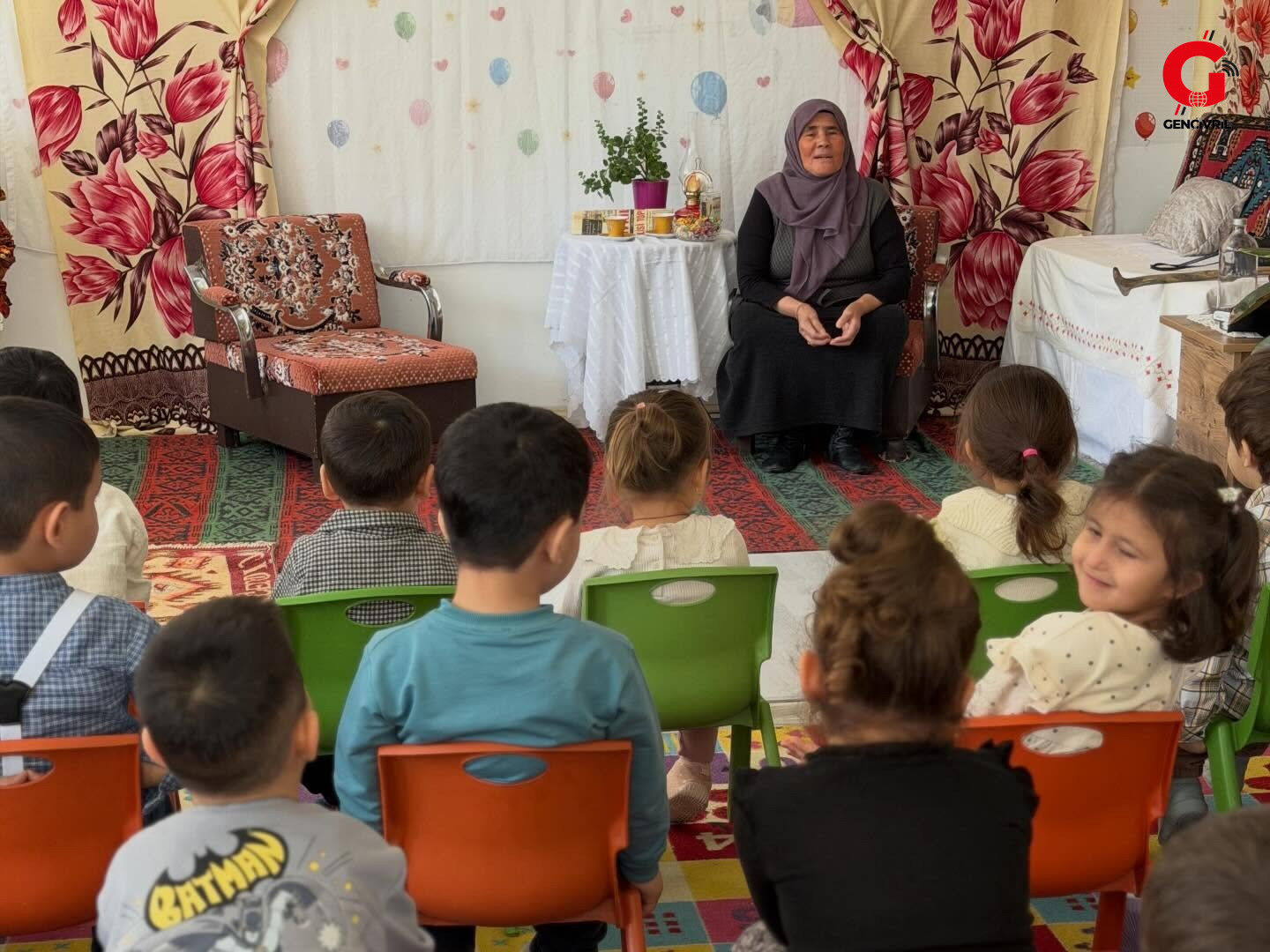 Özel Mucizeler Çocuk Bakım Evi Yaşlılar Haftasında Nimet Nine Ile Minikleri Buluşturdu (2)