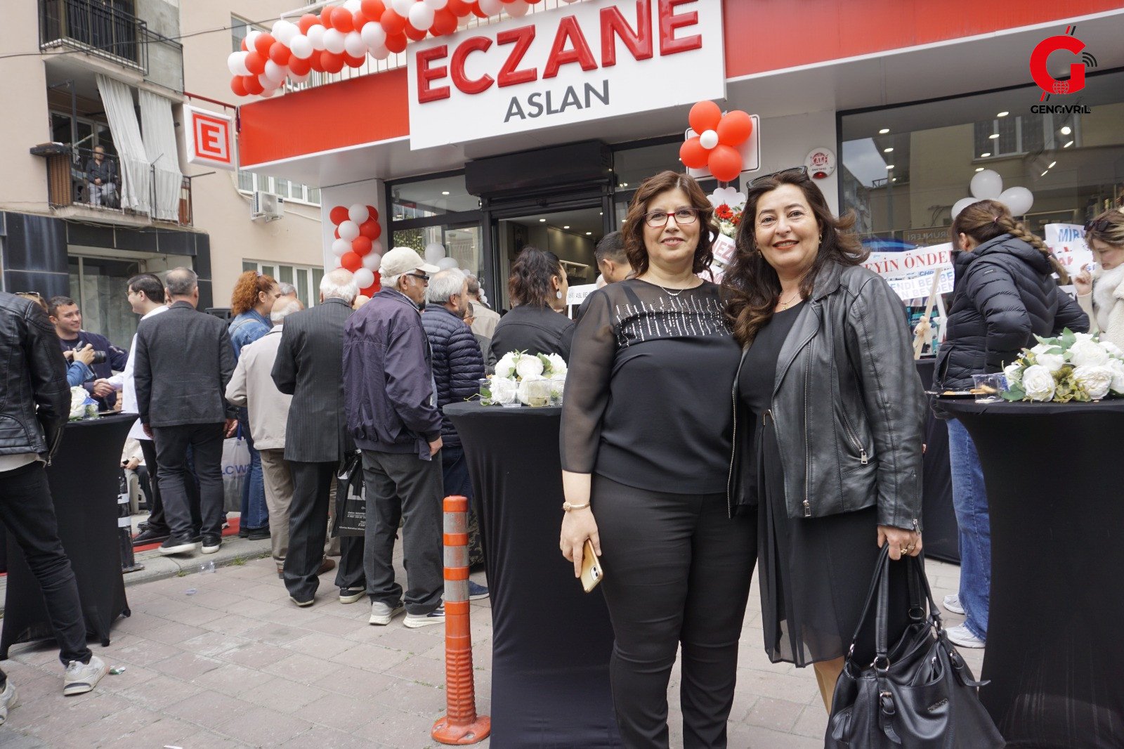 Aslan Eczanesi Açıldı (3)