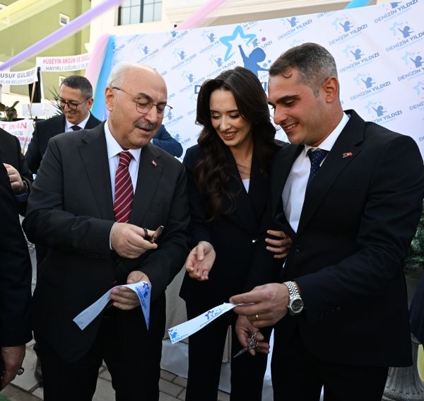 Denizin Yıldızı Açılış
